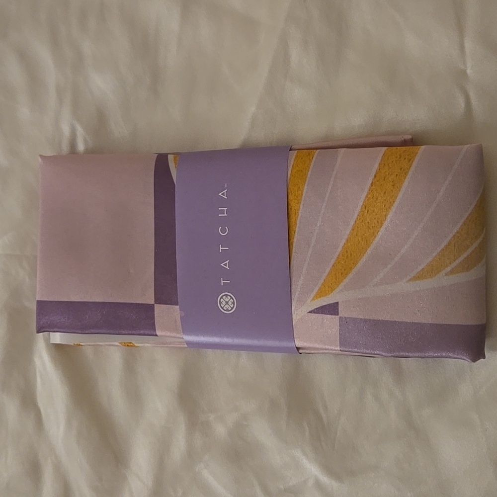 Tatcha Satin Furoshiki Vloth